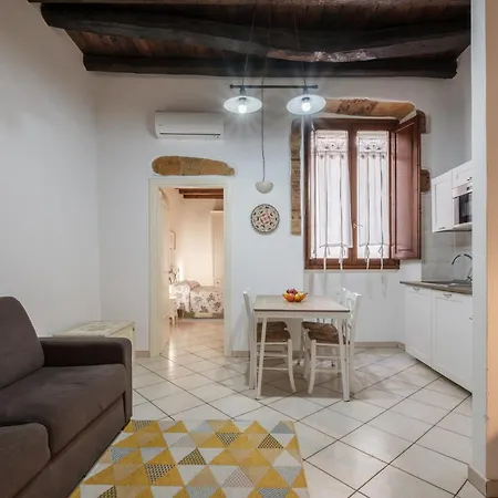 Entu E Mari - Grecu Apartament